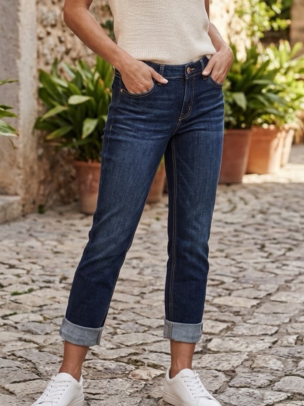 Express, Skinny Stella Women's Dark Blue Boyfriend Jeans with Cuffed Hem